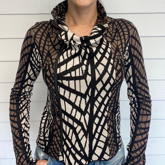 BCBGMaxAzria Eva bomber style jacket - Picture 12 of 13